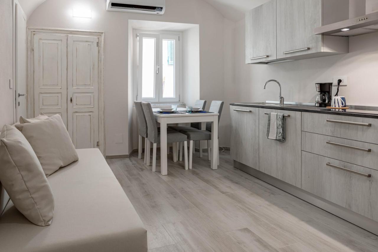 H11 Piccola Perla A Un Passo Dal Mare Lejlighed Santo Stefano al Mare Eksteriør billede